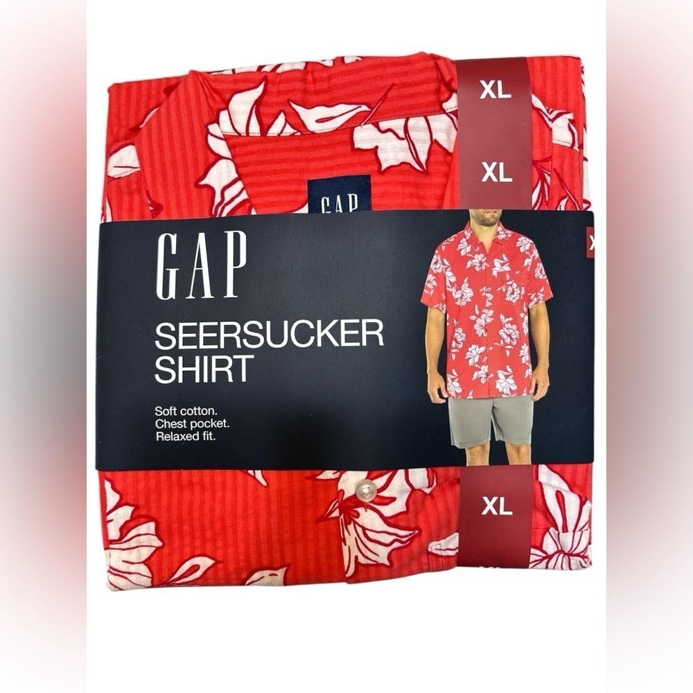 GAP Red Seersucker Hawaiian Shirt NWT